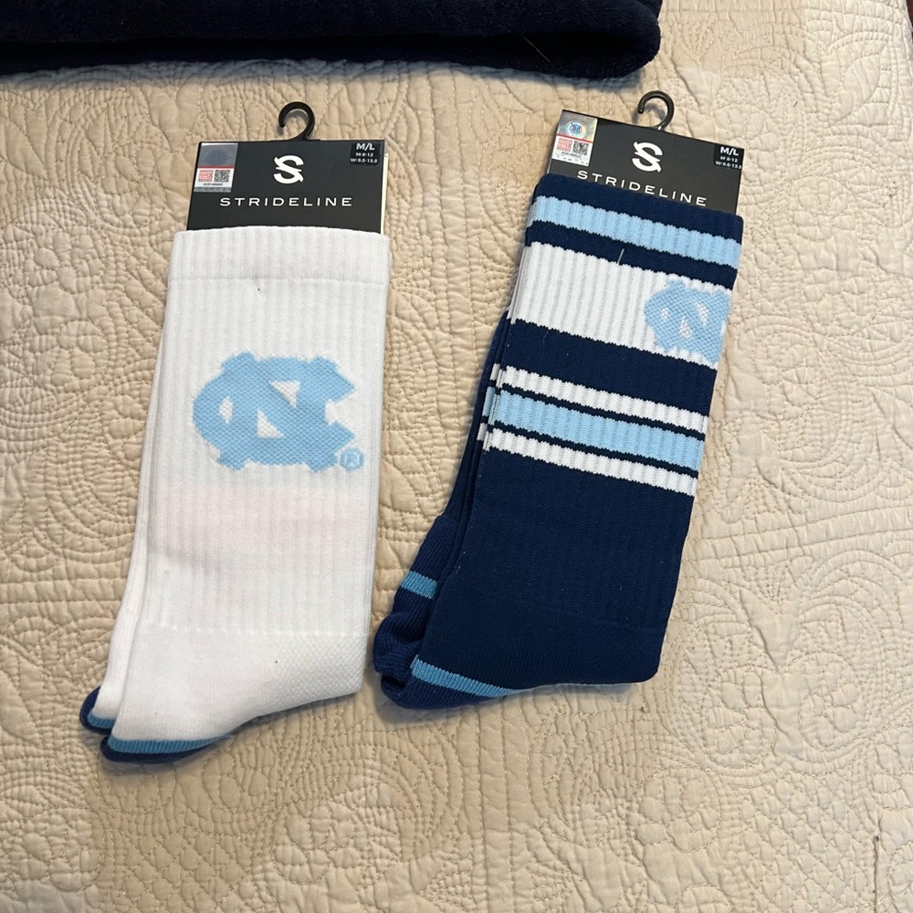 Lot of 2 Strideline University of North Carolina UNC socks Crew length